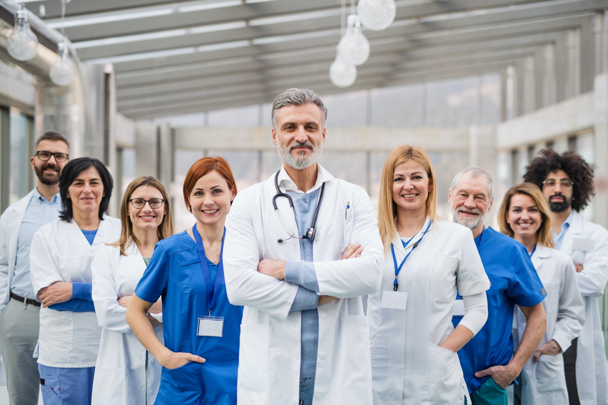 group-of-doctors-standing-in-hospital-on-medical-conference-.jpg group-of-doctors-standing-in-hospital-on-medical-conference-.jpg