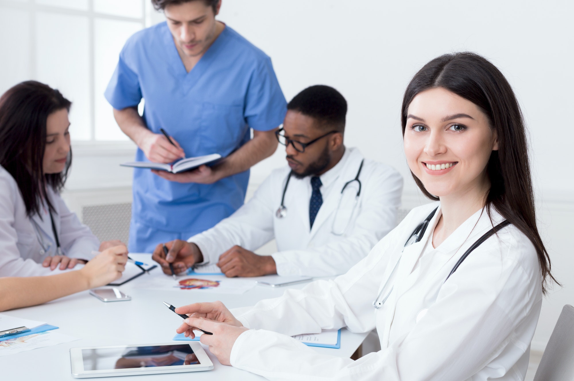 team-of-doctors-having-meeting-in-medical-office.jpg team-of-doctors-having-meeting-in-medical-office.jpg